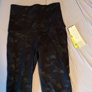 All in Motion Black Camouflage Leggings